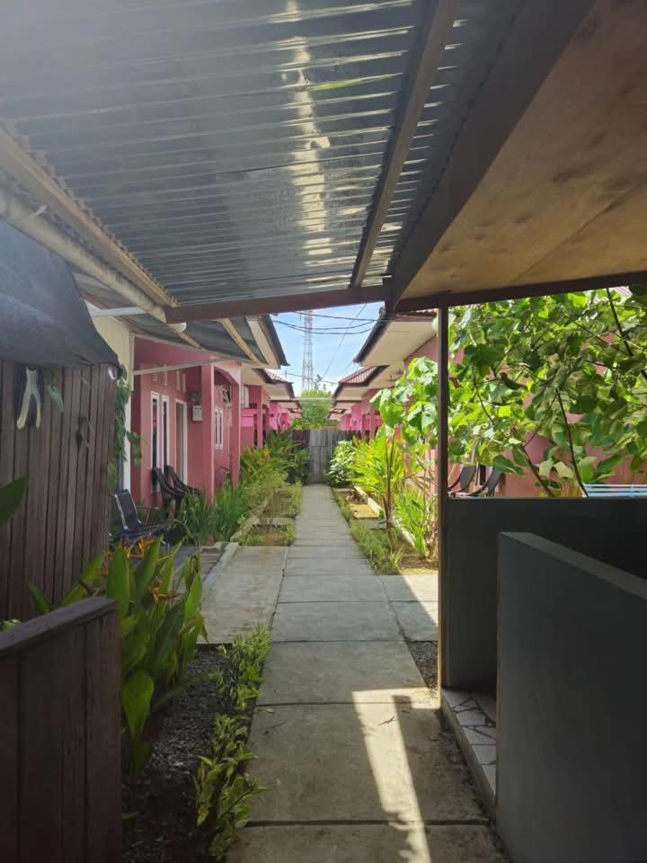 Baronda Guest House ソロン エクステリア 写真
